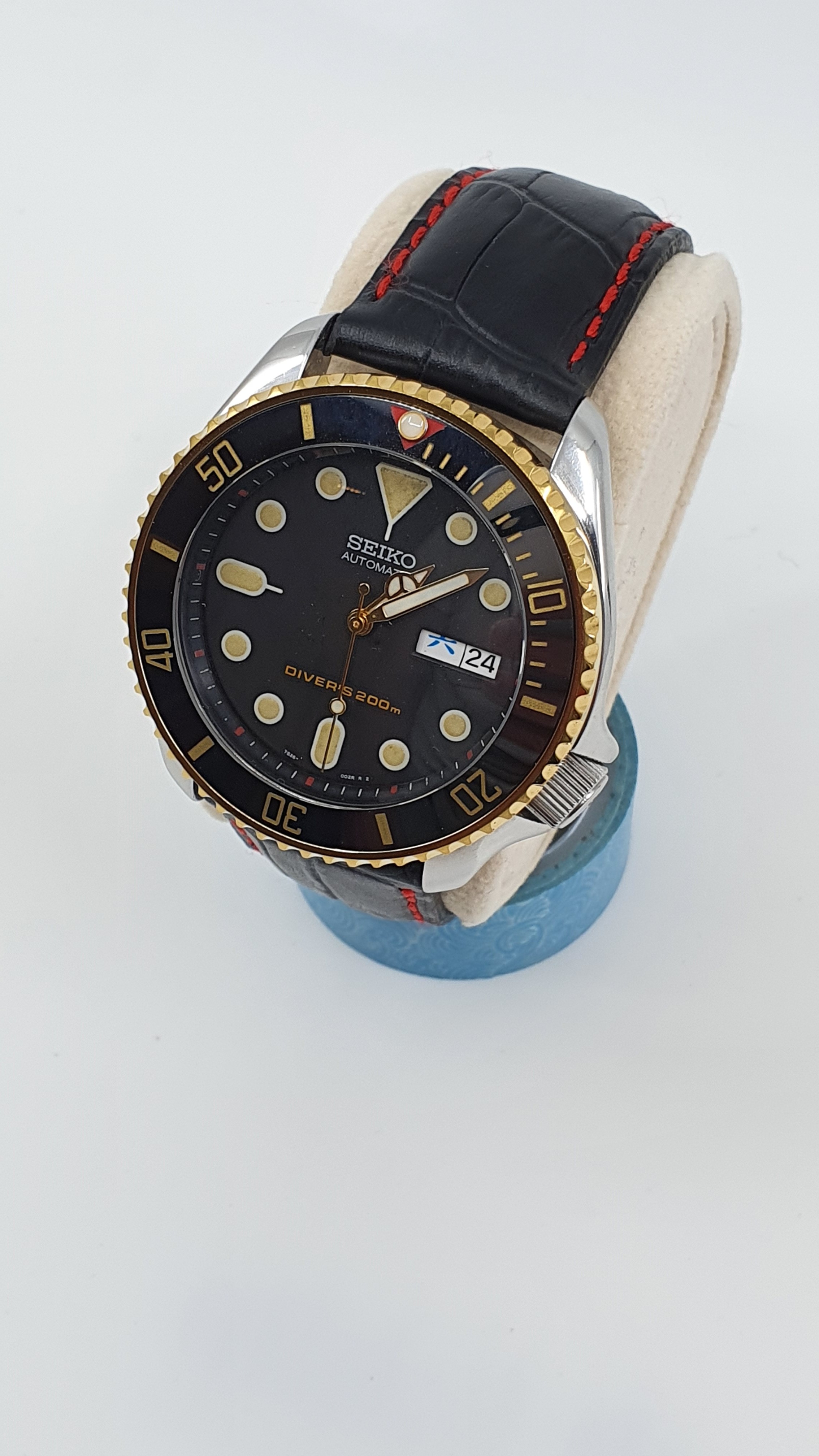 GUG Seiko SKX007 NH36A MOD - Build inspired by BB58/Submariner two tone  gold | Replica Watch Info