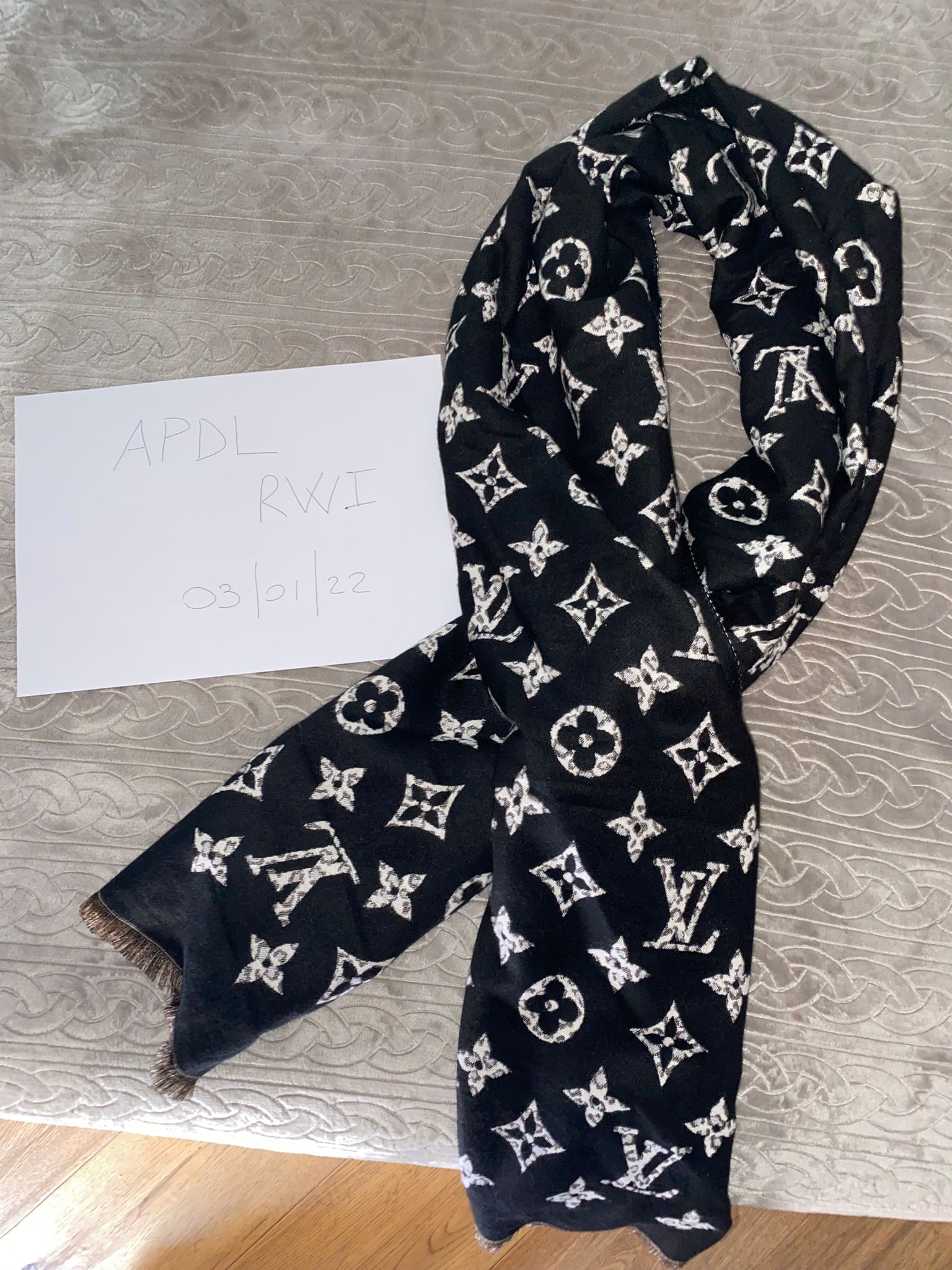 Louis Vuitton The Ultimate Scarf Black
