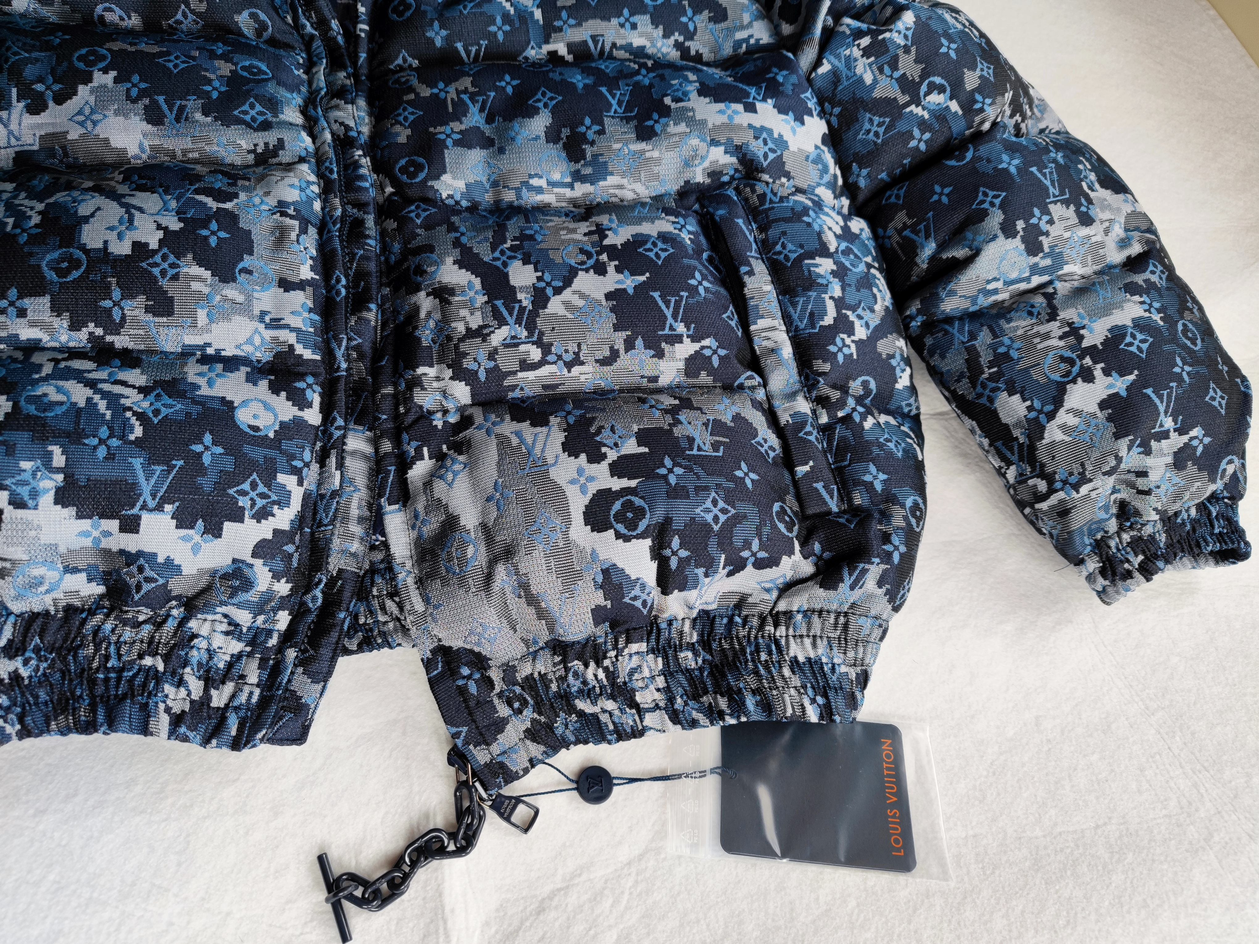 FIND] Louis Vuitton Tapestry Jacket (2 different batches) : r/DesignerReps